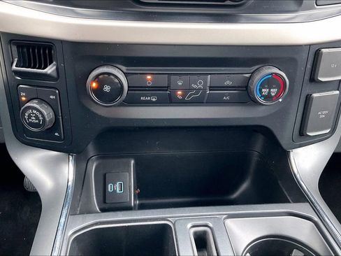 Certified 2021 Ford F150 XLT image 32