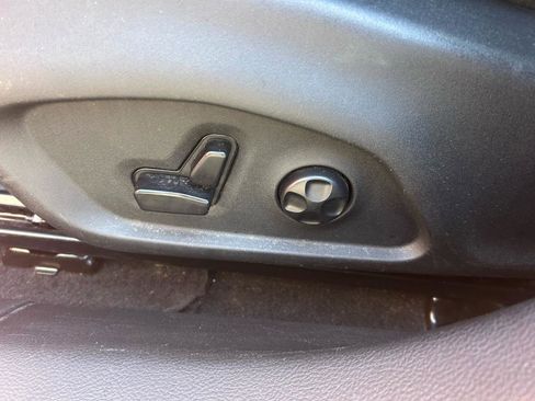 Used 2020 Jeep Compass Latitude image 17