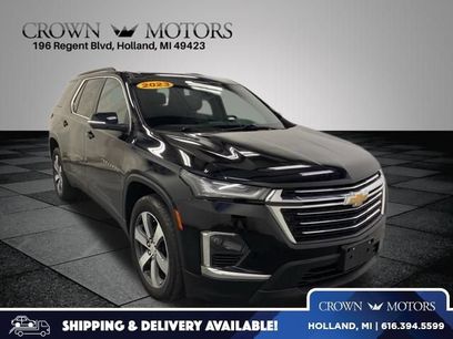 Used 2023 Chevrolet Traverse LT