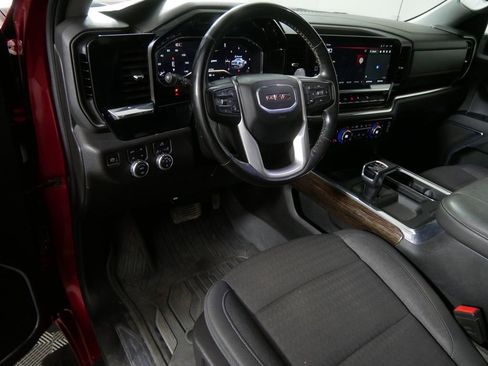 Used 2024 GMC Sierra 1500 Elevation w/ X31 Off-Road Package AWD/4WD image 15