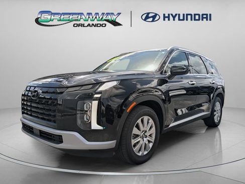 Used 2025 Hyundai Palisade SEL FWD image 3
