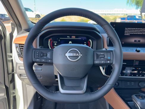 New 2026 Nissan Rogue Platinum image 20