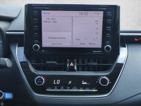 Used 2022 Toyota Corolla LE FWD image 28