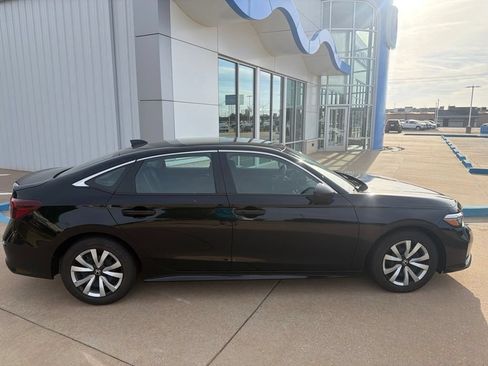 Used 2025 Honda Civic LX image 11