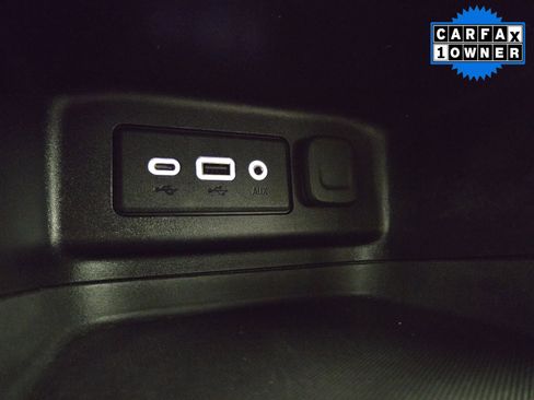 Used 2022 Chevrolet Equinox RS image 29