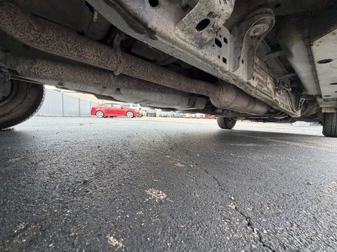 Used 2014 Chevrolet Express 2500 Extended RWD image 20