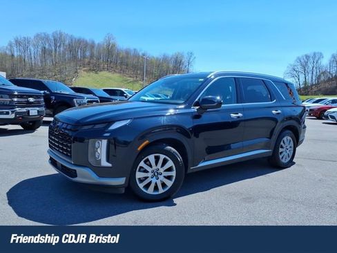 Used 2024 Hyundai Palisade SEL FWD image 1