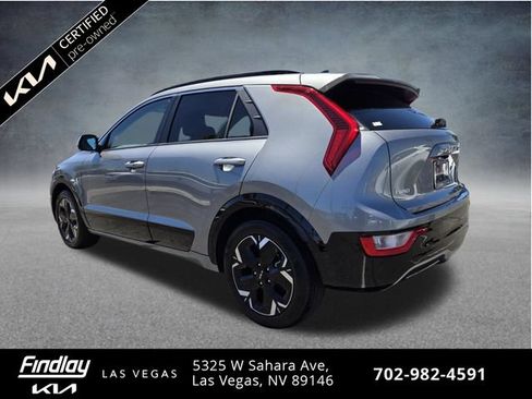 Certified 2024 Kia Niro Wind FWD image 9