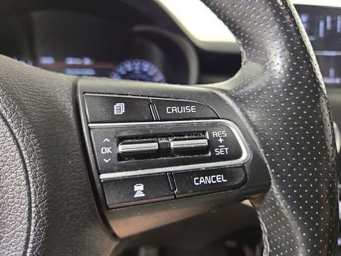 Used 2018 Kia Stinger GT2 AWD/4WD image 23