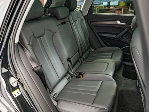 Used 2021 Audi Q5 Prestige w/ Prestige Package AWD/4WD image 47