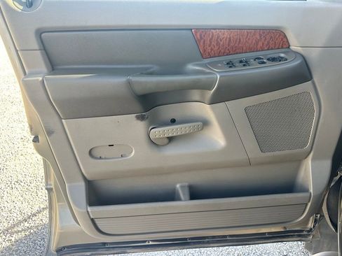 Used 2006 Dodge Ram 3500 Truck SLT w/ Quad Cab Big Horn Value Group image 9