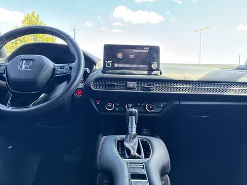 Certified 2024 Honda HR-V Sport image 28