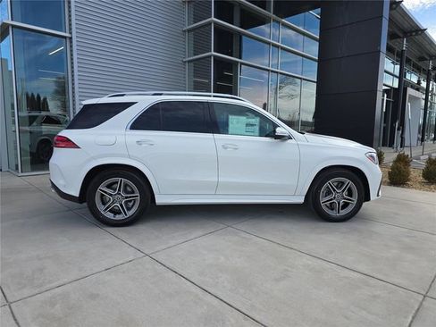 New 2026 Mercedes-Benz GLE 450 4MATIC image 2