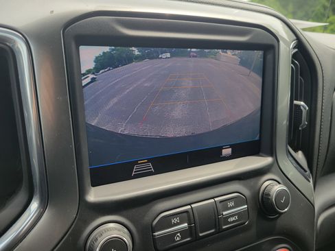 Certified 2021 Chevrolet Silverado 1500 RST AWD/4WD image 21