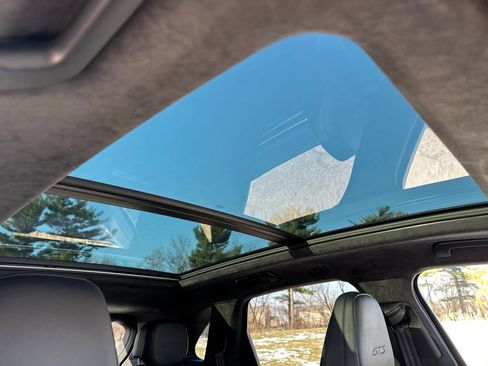 Used 2022 Porsche Cayenne GTS image 28