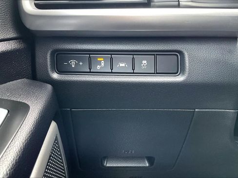 Used 2021 Kia Telluride LX FWD image 33