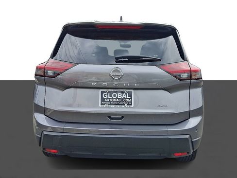 Used 2025 Nissan Rogue SV AWD/4WD image 6