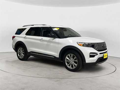 Certified 2024 Ford Explorer Limited image 7