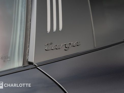 Used 2017 Porsche 911 Targa 4S w/ Sport Package image 9