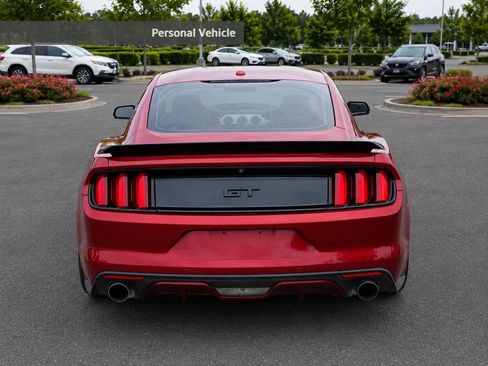 Used 2017 Ford Mustang GT Premium w/ Equipment Group 401A RWD image 4