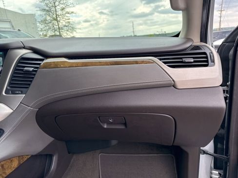 Used 2017 GMC Yukon Denali w/ Open Road Package image 21