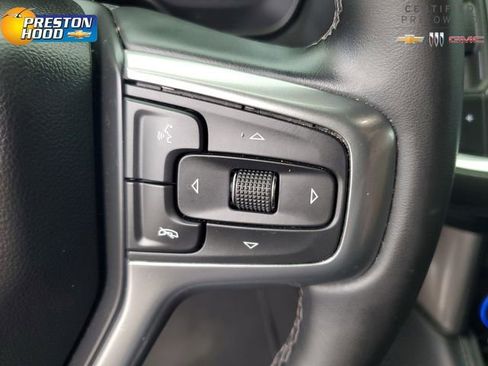 Certified 2023 Chevrolet Tahoe Z71 w/ Luxury Package AWD/4WD image 34