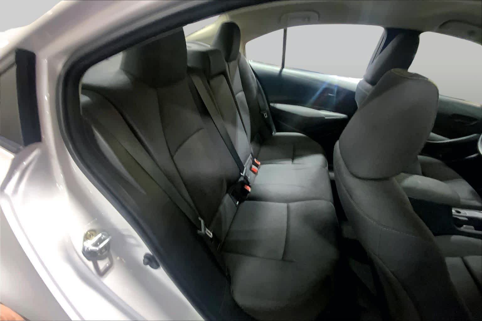 Used 2024 Toyota Corolla LE FWD image 20