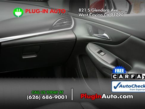 Used 2018 Chevrolet Volt Premier w/ Driver Confidence Package image 17