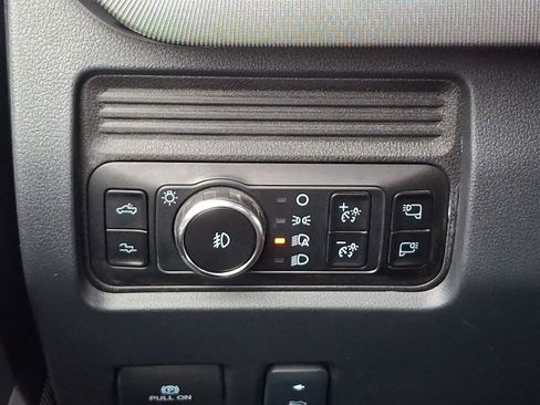 Used 2025 Ford F250 Platinum image 24