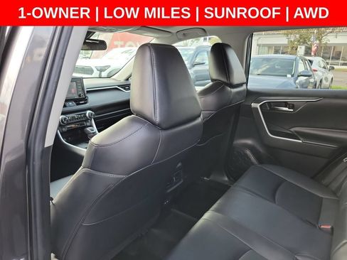 Used 2022 Toyota RAV4 XLE Premium w/ Carpet Mat Package (TMS) AWD/4WD image 17