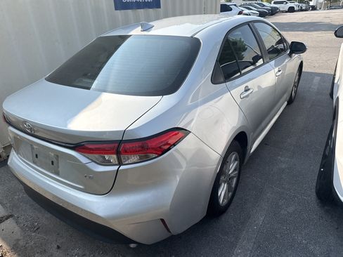Used 2023 Toyota Corolla LE w/ LE Convenience Package FWD image 41