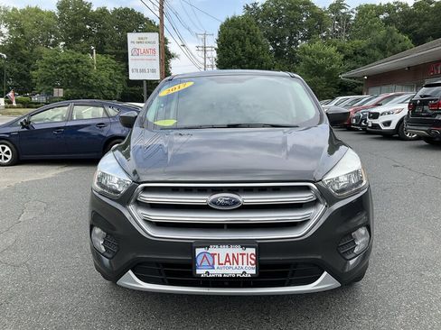Used 2017 Ford Escape SE AWD/4WD image 2