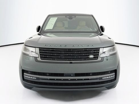 Used 2026 Land Rover Range Rover SE AWD/4WD image 2