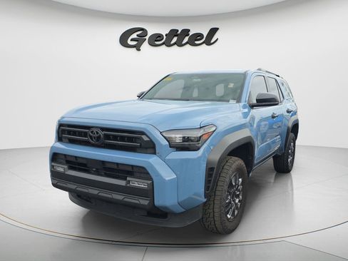 Used 2025 Toyota 4Runner SR5 RWD image 1