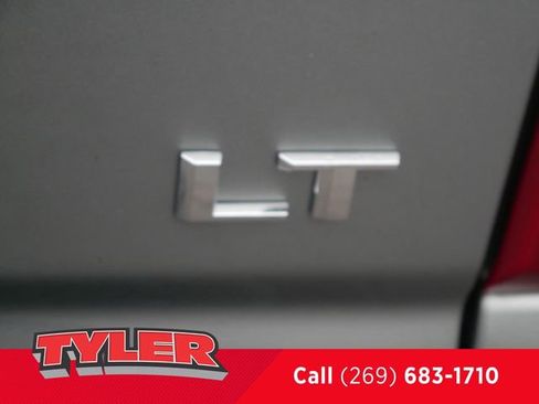New 2026 Chevrolet Silverado 1500 LT w/ Z71 Off-Road Package AWD/4WD image 17