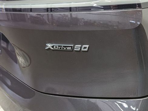 Used 2025 BMW iX xDrive50 w/ Premium Package image 10