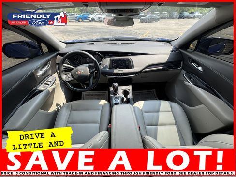 Used 2023 Cadillac XT4 Luxury image 14