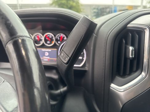 Used 2020 Chevrolet Silverado 1500 LTZ image 26