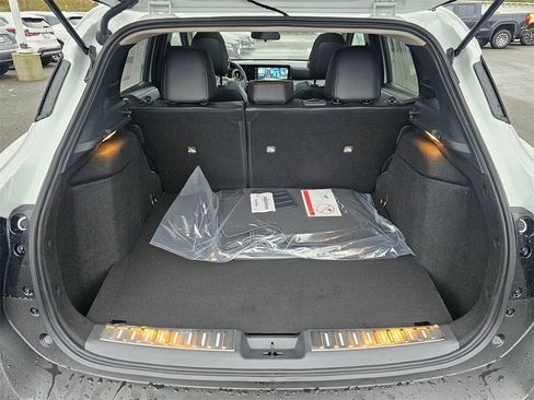 New 2026 Nissan Kicks SR w/ SR Premium Package image 23