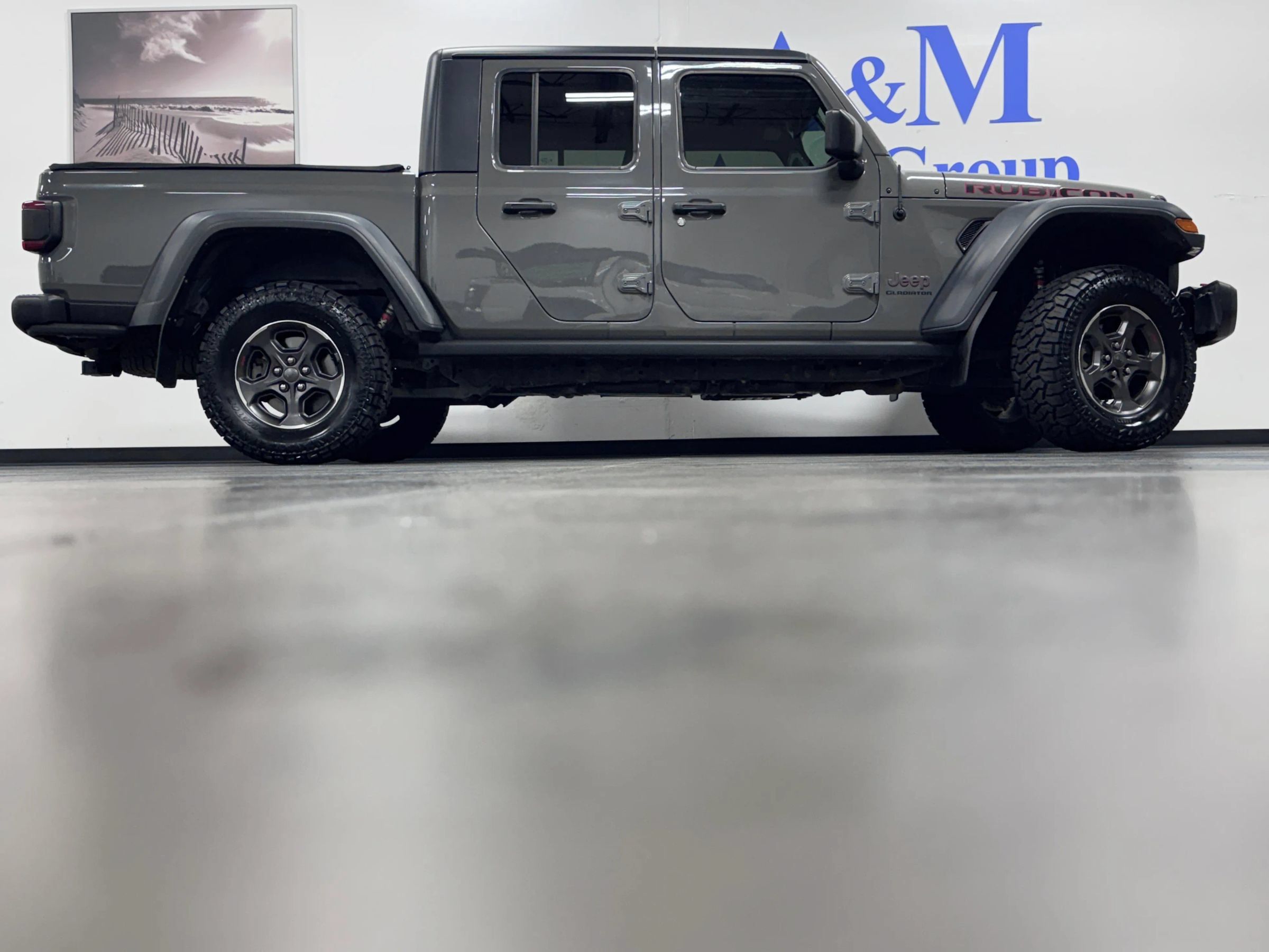 Used 2020 Jeep Gladiator Rubicon w/ Uconnect 4C Nav & Sound Group AWD/4WD image 4