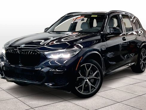 Certified 2023 BMW X5 xDrive45e w/ M Sport Package image 1