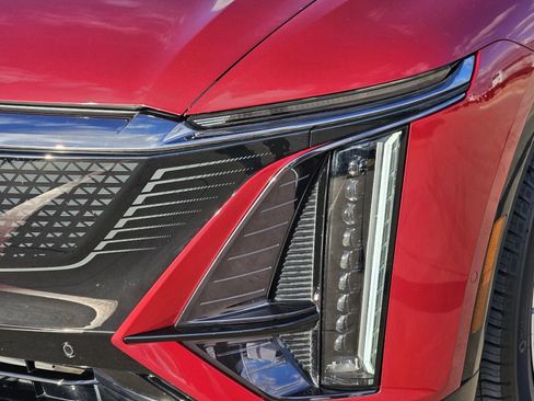 Used 2024 Cadillac Lyriq Sport w/ Nappa Leather Package image 10