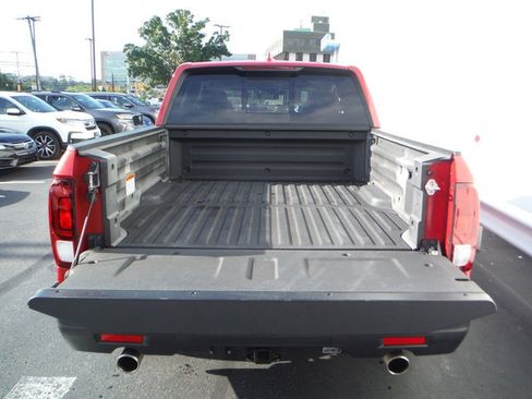 Used 2023 Honda Ridgeline RTL image 13