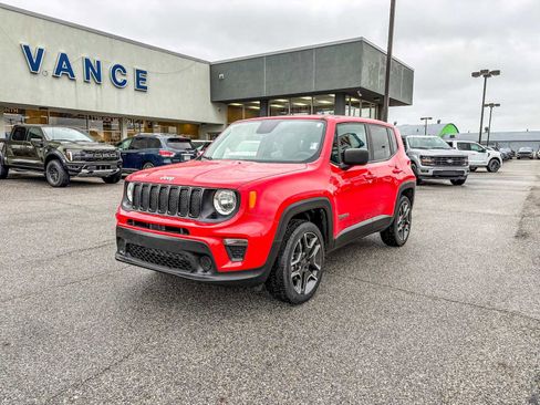 Used 2020 Jeep Renegade Sport image 3