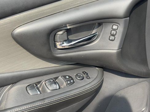 Used 2018 Nissan Murano Platinum AWD/4WD image 17