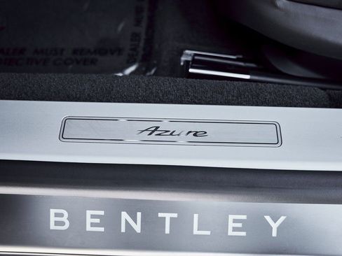Used 2023 Bentley Flying Spur V8 AWD/4WD image 37