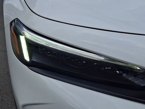 Certified 2025 Honda Civic Sport image 9