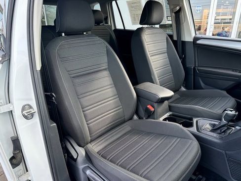 Used 2022 Volkswagen Tiguan S image 22