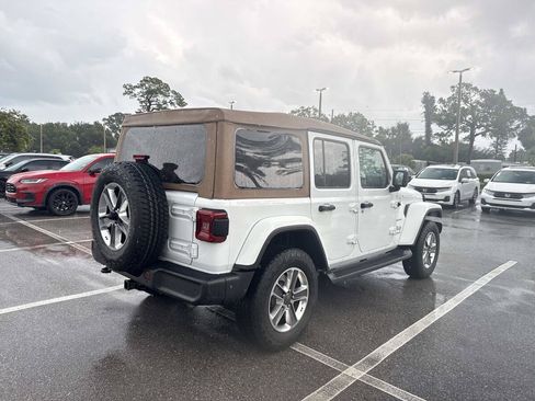 Used 2021 Jeep Wrangler Unlimited Sahara w/ Safety Group AWD/4WD image 4