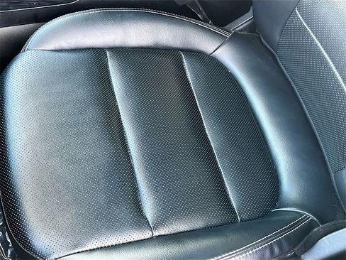 Used 2022 Ford Escape Titanium w/ Class II Trailer Tow Package image 19